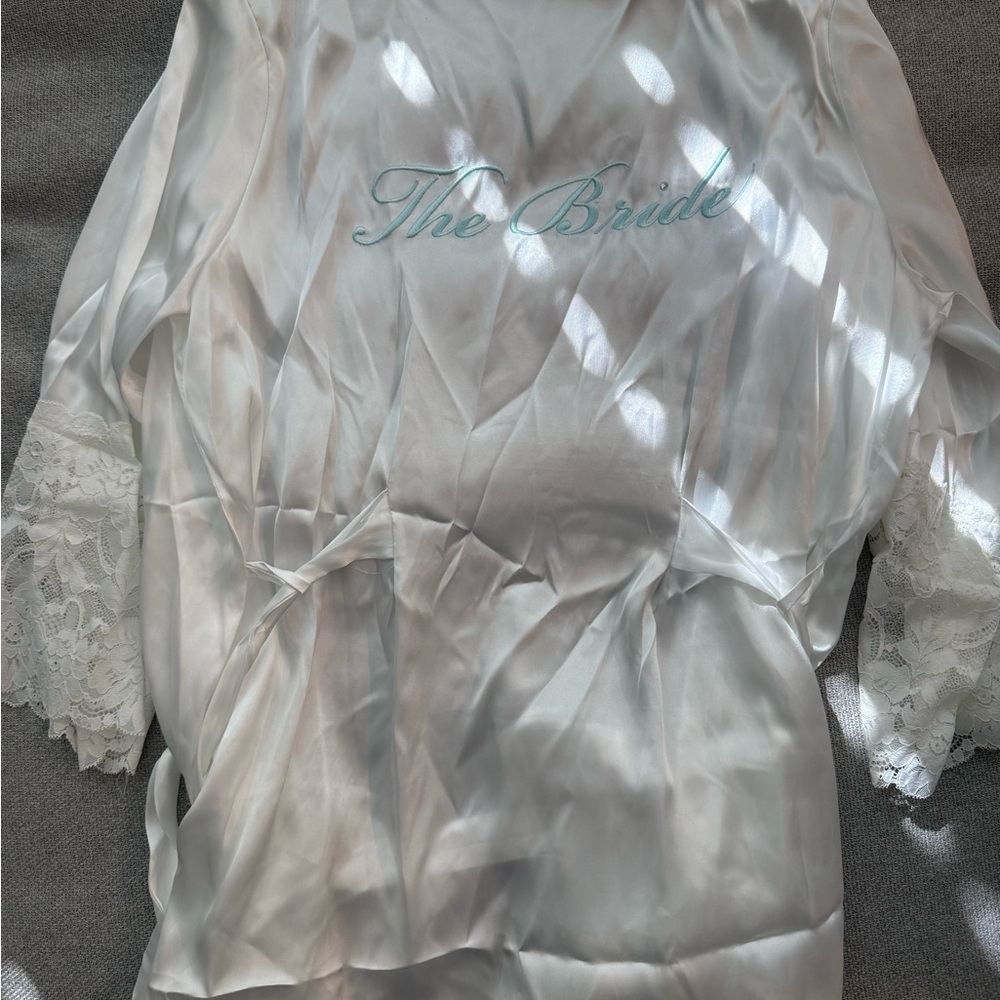 Linea Donatella White Bridal Robe with Lace Sleeves